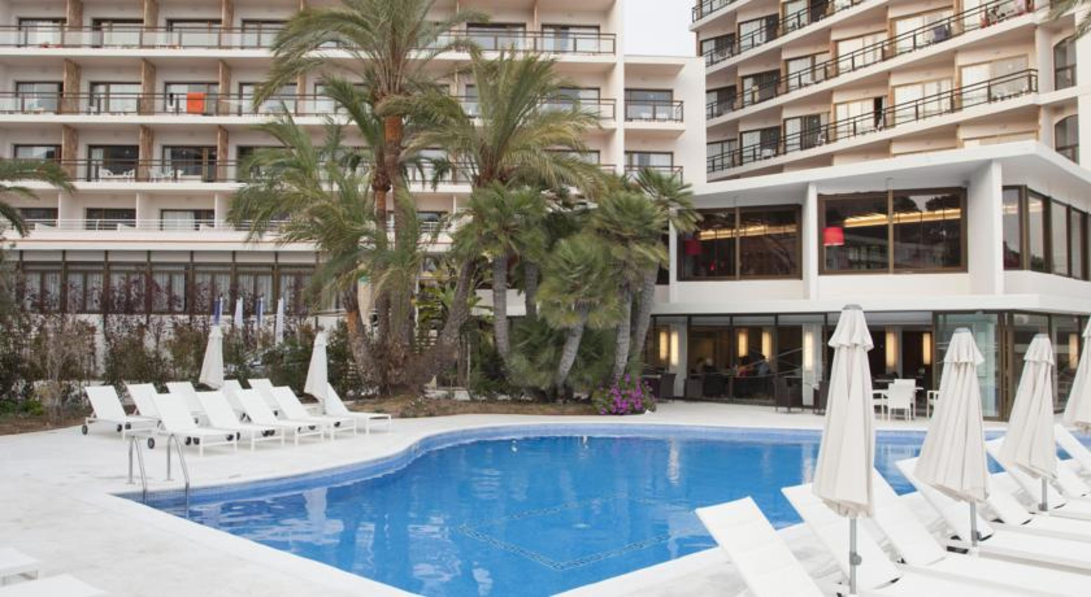 Hotel Be Live Adults Only Marivent Palma de Mallorca Exterior photo Hotel
