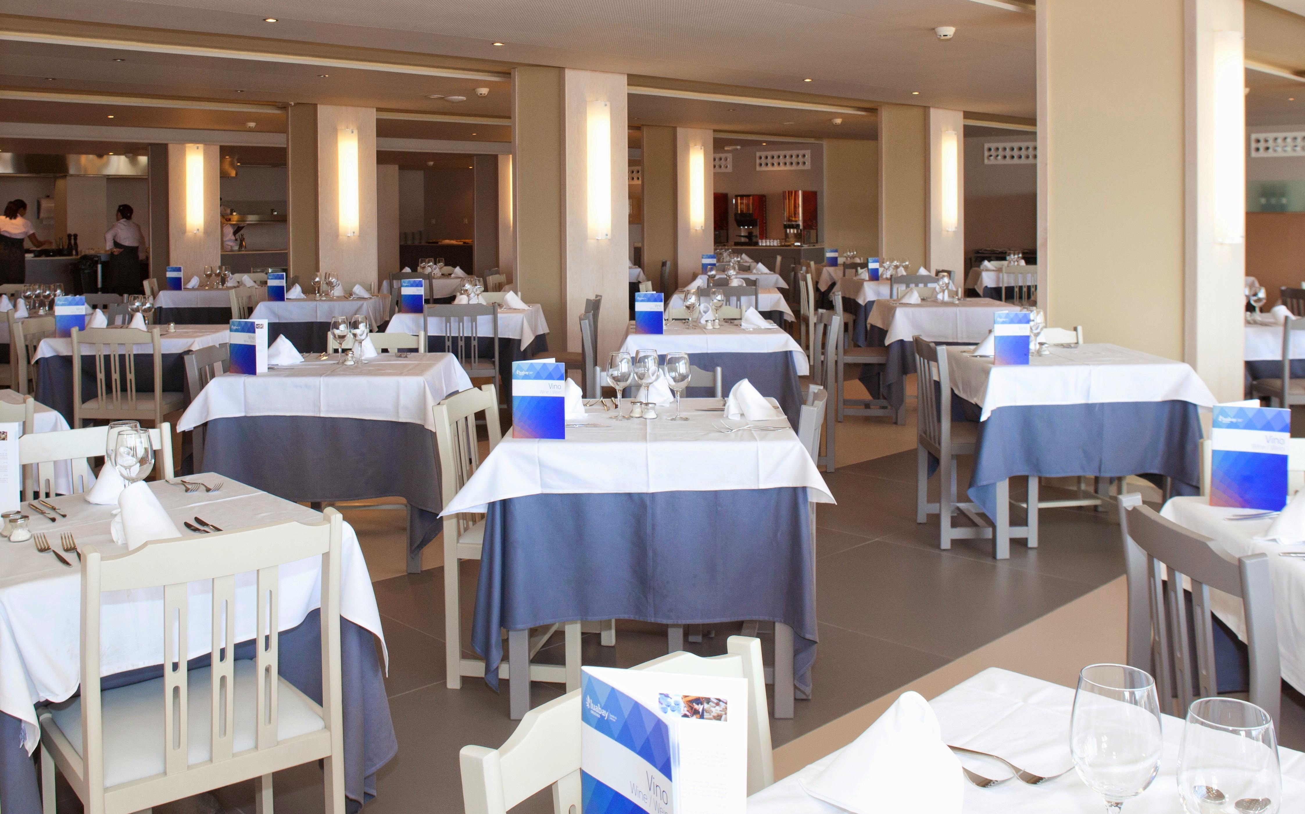 Hotel Be Live Adults Only Marivent Palma de Mallorca Exterior photo Restaurant in Madeira