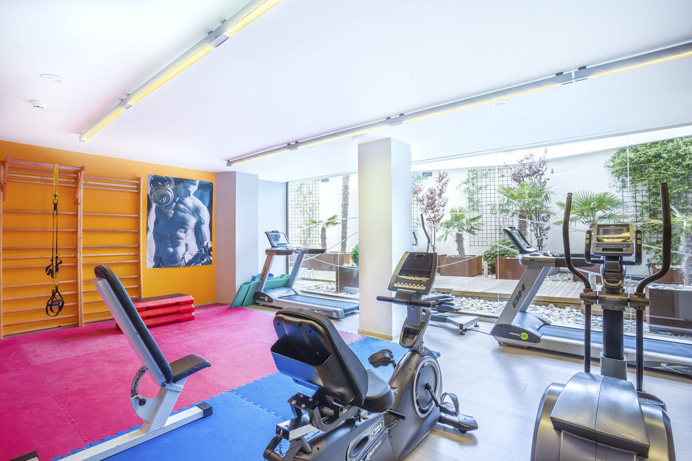Hotel Be Live Adults Only Marivent Palma de Mallorca Exterior photo Gym
